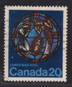 Canada 699 Nativity by: Yvonne Williams 20¢ 1976