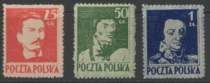 Poland 341-343 * unused no gum as issued (C 384)