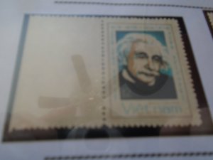 Viet Nam  # 983-84  MNH  Albert Einstein