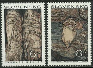 Slovakia #271-2 MNH Set, Limestone Formations