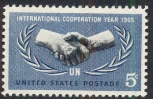 #1266 5¢ I.C.Y.  U.N. COOPERATION LOT OF 400 MINT STAMPS SPICE UP YOUR MAILINGS!