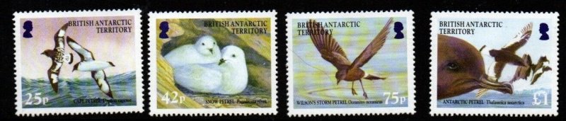 BRITISH ANTARCTIC TERR. SG395/8 2005 BIRDLIFE MNH