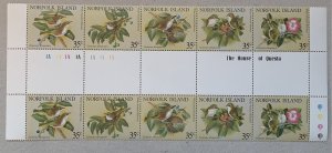 Norfolk Island 1981 Birds strip in gutter pairs, MNH. Scott 287, CV $5.50+