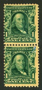 U.S. #300 MINT PAIR OG NH