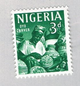 Nigeria Man Pottery green 3d (AP136701)