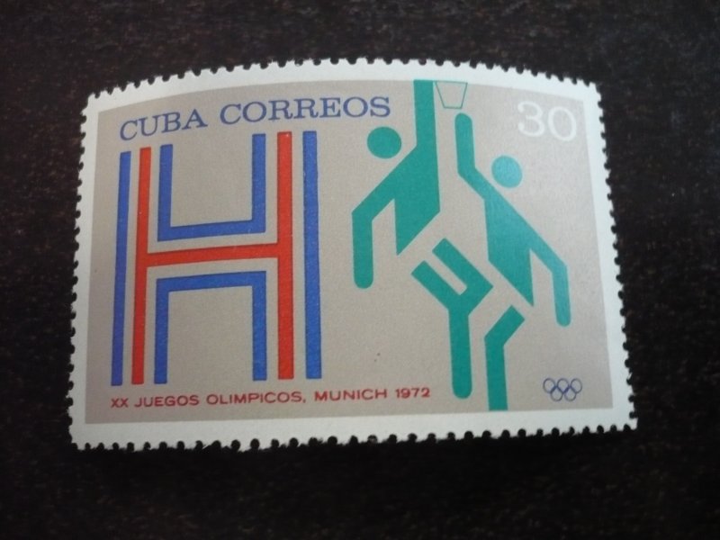 Stamps - Cuba - Scott# 1715-1722 - Mint Hinged Set of 7 Stamps + Souvenir Sheet