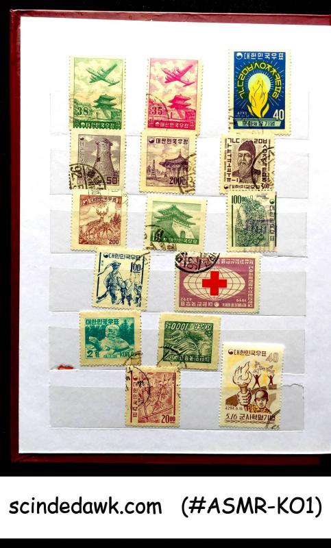COLLECTION OF KOREA STAMP IN SMALL STOCK BOOK - 138 STAMPS