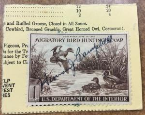 RW9  VF Federal Duck Stamp on piece of Hunting License Illinois 1942