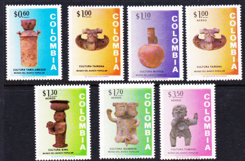 Colombia #814-C586 MH artifacts