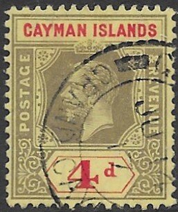 Cayman Island 38   1913   4d   fine used