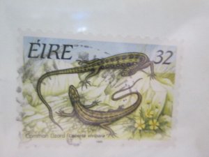 Ireland #982C used  2022 SCV = $2.75