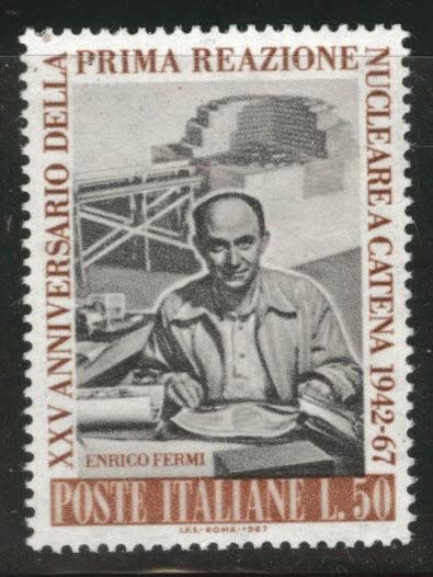 Italy Scott 976 MNH** 1967 Enrico Fermi stamp