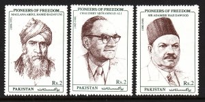 Pakistan 922-924 MNH VF