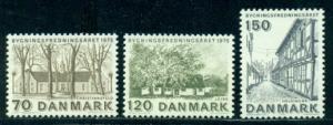 Denmark #570-572  Mint  VF NH  Scott $2.10  Architecture