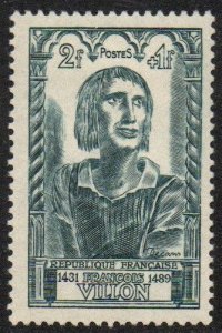 France Sc #B207 Mint Hinged