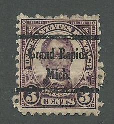 1925 USA Grand Rapids, Mich.  Precancel on Scott Catalog Number 584