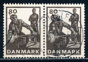 Denmark #594 Horiz Pair Used