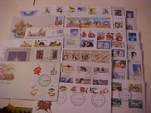 AUSTRALIA 35  DIFF. FDC   1980-1984  CACHET UNADDRESSED