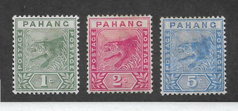 Malaya Pahang 1892-95, Set Scott # 11-13,Mint Hinged* (RN-4) SCV$25