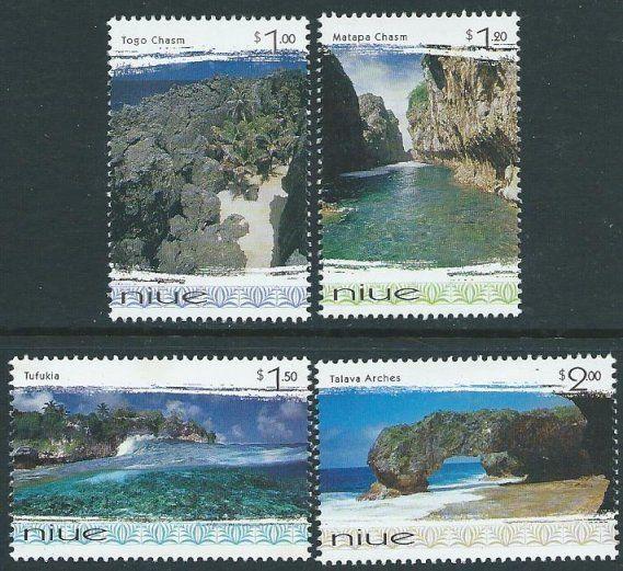 NIUE 1999 Scenic Views set MNH.............................................62426