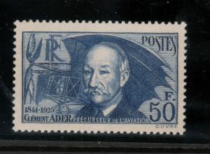 France #348 Extra Fine Never Hinged