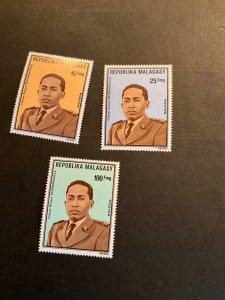 Madagascar Scott #521-3 never hinged