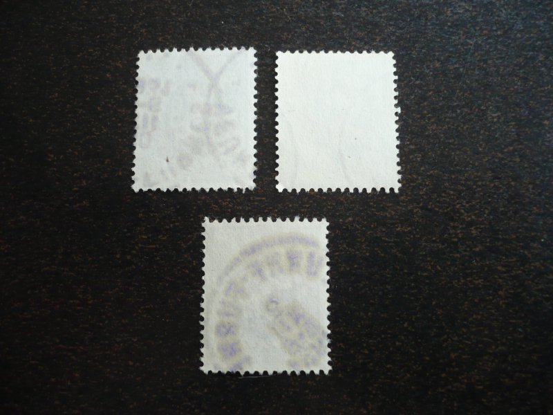 Stamps - Belgium - Scott# 202, 205-206 - Used Part Set of 3 Stamps