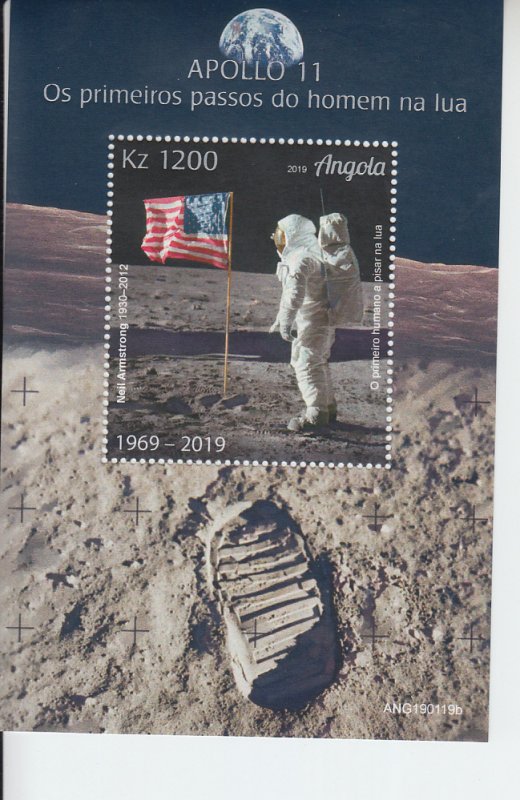 2019 Angola Moon Landing II SS (Scott NA) MNH