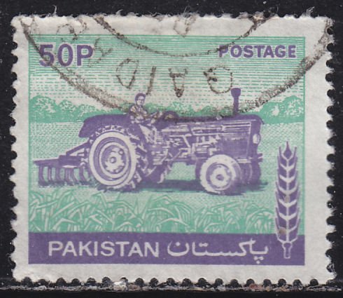 Pakistan 466 Farm Tractor 1979