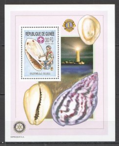 B0485 2002 Guinea Fish & Marine Life Lighthouses Scouting Seashells Bl Mnh