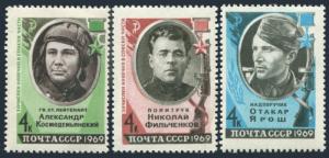 Russia 3574-3575A,MNH.Michel 3601-3602. Heroes of WW II,1969.Fichenkov,Yarosh,