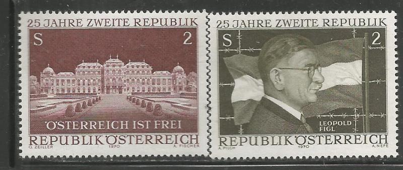 AUSTRIA 860-861, MNH, PAIR OF STAMPS, 25TH ANNIVERSARY OF 2ND REPUBLIC