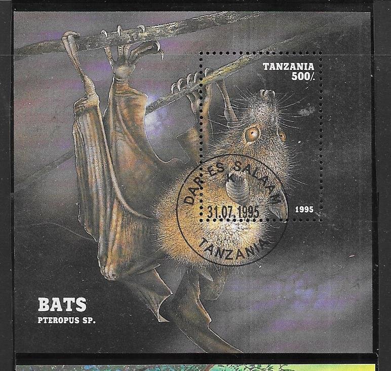 Tanzania  #1403   Bats Souvenir Sheet   (U) CV$5.75