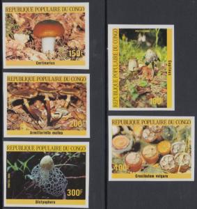 XG-AN783 CONGO BRAZZAVILLE - Mushrooms, 1985 Nature, 5 Values Imperf. MNH Set