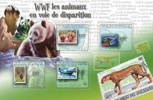 CENTRAFRICAINE 2011 SHEET WWF ENDANGERED ANIMALS WILDLIFE ON STAMP ca11213a