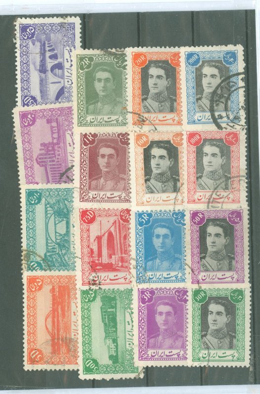 Iran #877/909  Single (Complete Set)