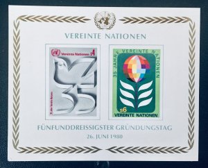 United Nations Vienna #14 United Nations 35th Anniversary Souvenir Sheet MNH