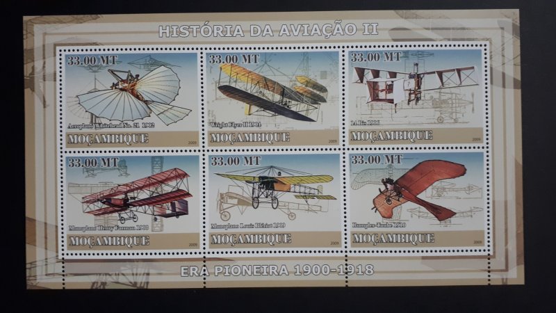 Airplanes - History of Aviation 2 - Mozambique 2009 - Complete SS + Bl ** MNH