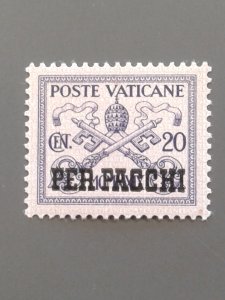 Vatican City Q3 VF MLH. Scott $ 7.50