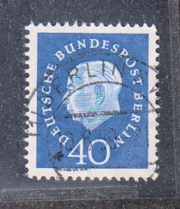 Germany,  40pf Pres. Heuss, Berlin (SC# 9N168) Used