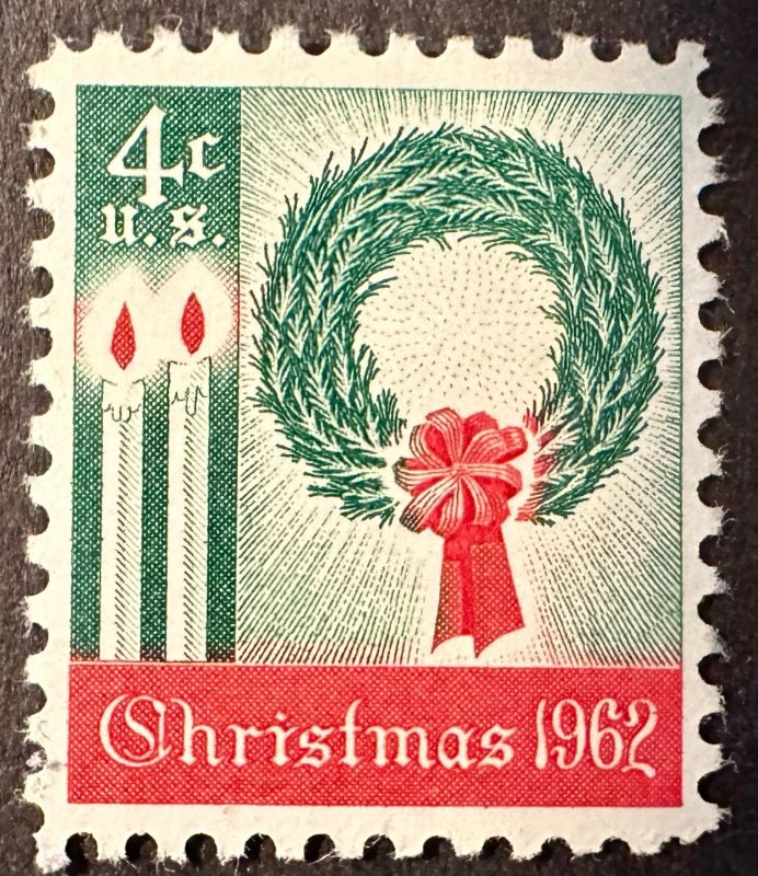 US # 1205 Wreath and Candles 4c 1962 Mint NH