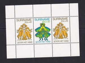 Surinam  #B275a  MNH   1980  sheet  child welfare