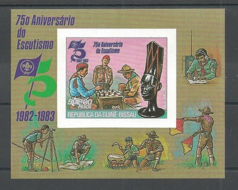 1982 Guinea-Bissau Scouts 75th anniversary SS chess Imperf