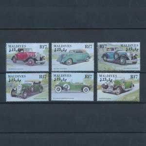 [106590] Maldives 200 Classic cars Chevrolet Ford Cadillac Bentley  MNH