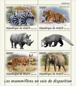 Niger - 2022 Endangered Mammals on Stamps - 4 Stamp Sheet - NIG220212a