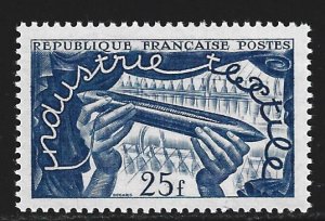 France #645  MNH