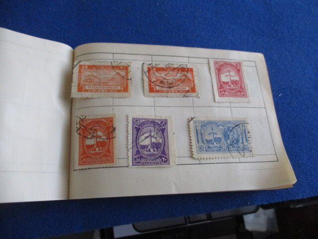 AFGHANISTAN COLLECTION IN APPROVAL BOOK, MINT/USED