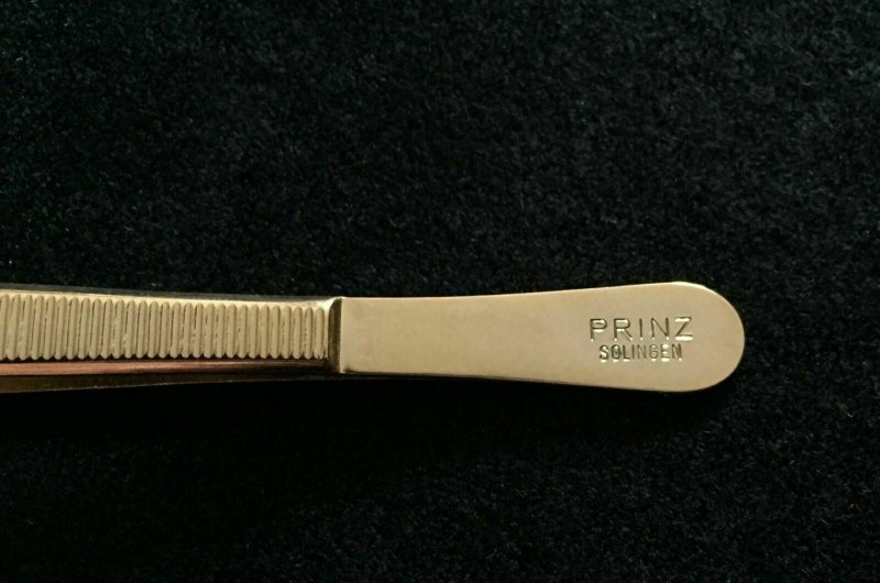 TWEEZERS Small Gold Plated Crank Spade (PE1)