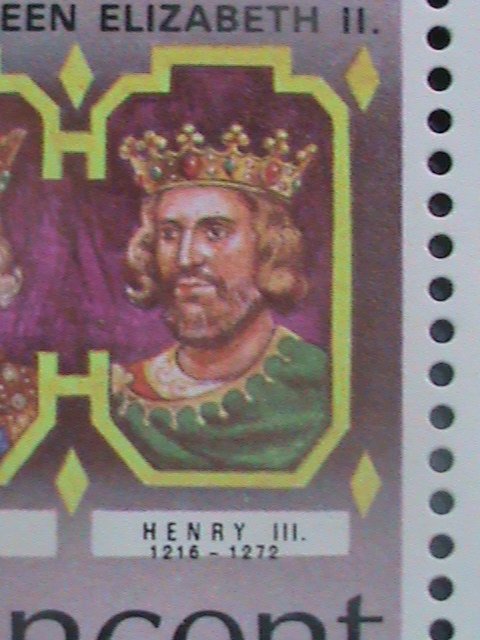 ​ST. VINCENT-1977 SC#484- SILVER JUBILEE OF QUEEN ELIZABETH II MNH SHEE VF