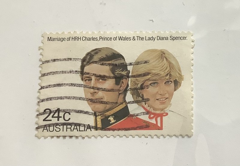 Australia 1981  Scott 804 used - 24c, Prince Charles & Diana wedding